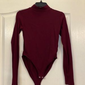 Women’s body suit too in great used condition